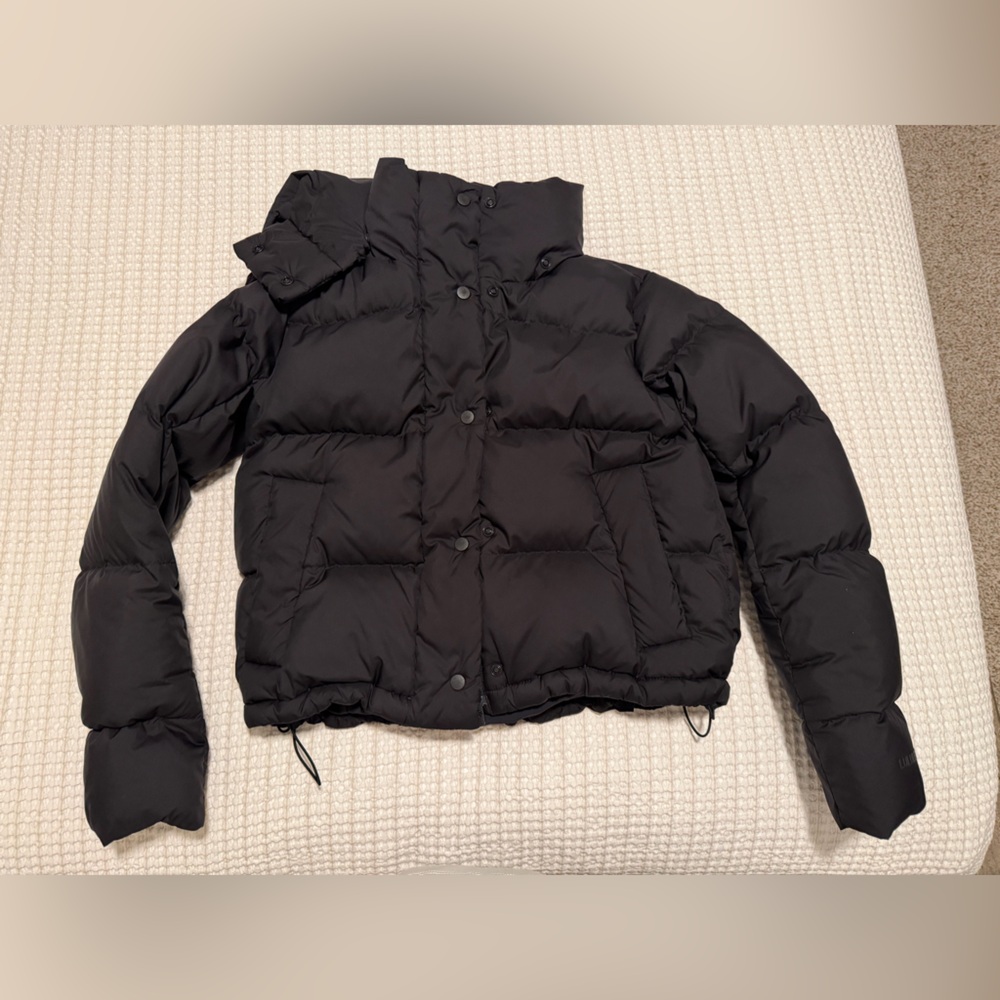 Women's lululemon Black Puffer Jacket